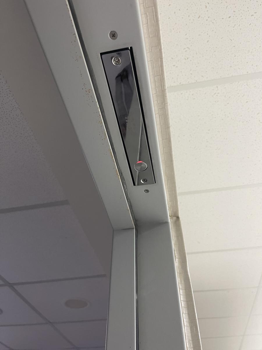新陽極鎖安裝完成