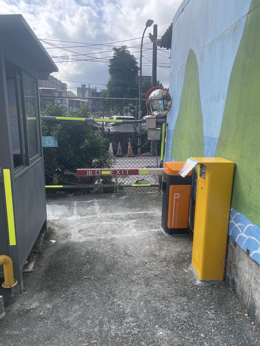 碧水藍天水休閒館 第二機車停車場
